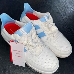 Redvanly Contender Spikeless Mens Golf Shoes White Sky Blue Size 9 NWT